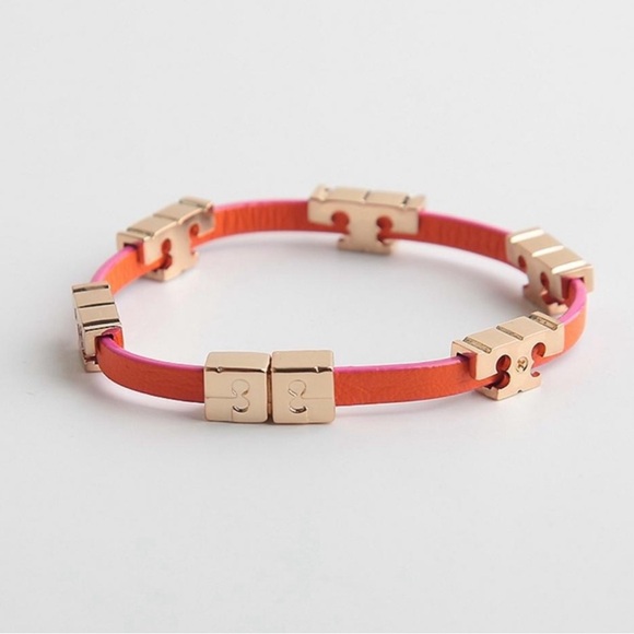 TORY BURCH SERIF-T SINGLE WRAP BRACELET -NWOT - Picture 4 of 5